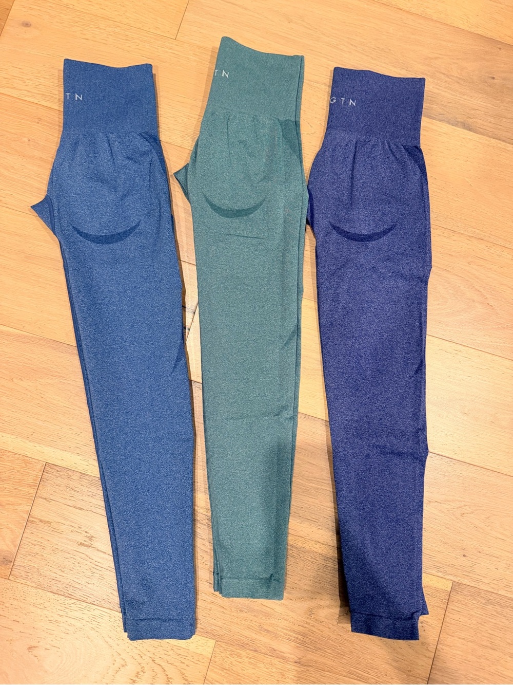 NVGTN Women's Leggings Trio - Blue, Green, Navy